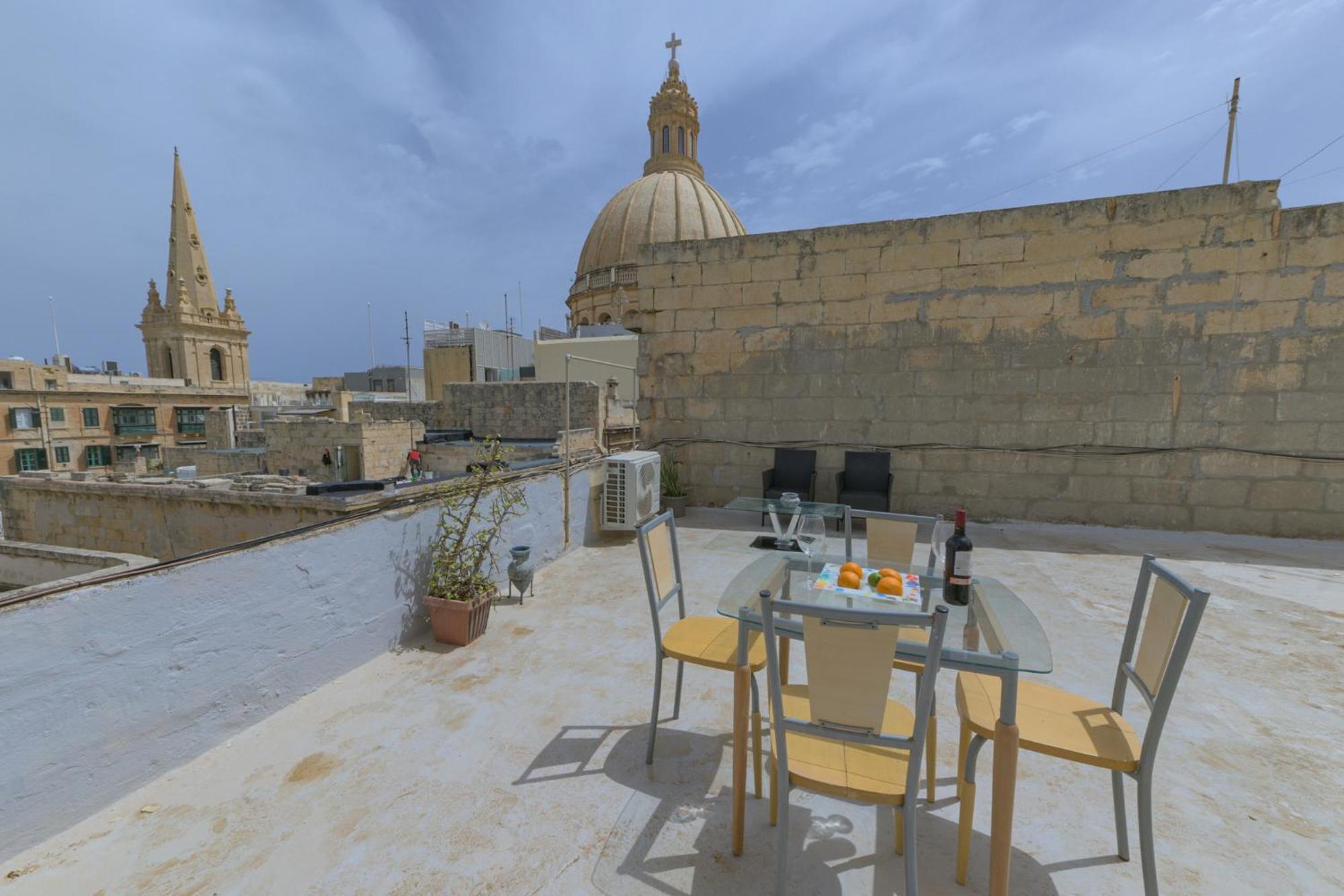 New 1 Bedroom Apartment In Valletta City Centre With Terrace And Views Exterior photo
